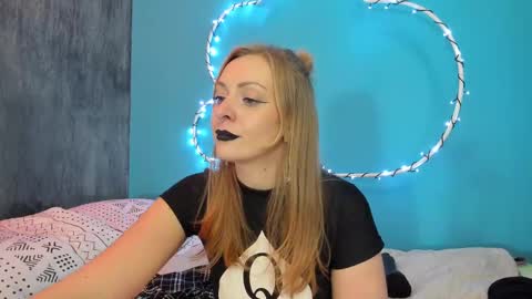 YourVenus00 -Follow my OF online show from 30, 1, 2025