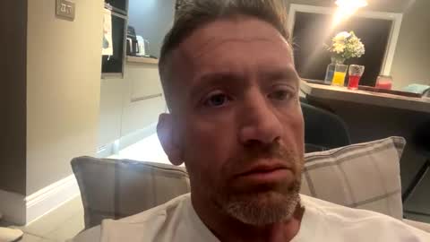 Snapshot of youwantus69 chatting on 10, 9, 2025 You want us 69 online show from 10, 9, 2025