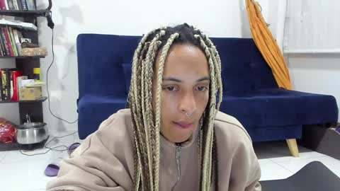 elizabeth  ju   online show from 9, 1, 2025