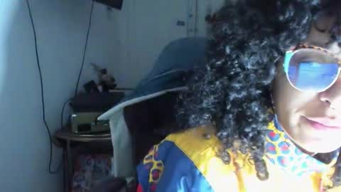 elizabeth  ju   online show from 27, 3, 2026