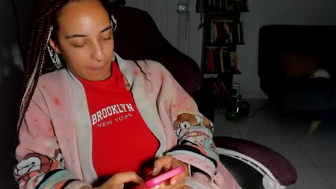 elizabeth  ju   online show from 15, 5, 2026