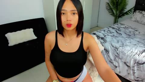 Snapshot of yowginethegreat chatting on 25, 1, 2025 YowgineTheGreat online show from 25, 1, 2025