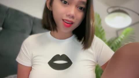 Snapshot of yowginethegreat chatting on 23, 2, 2025 YowgineTheGreat online show from 23, 2, 2025