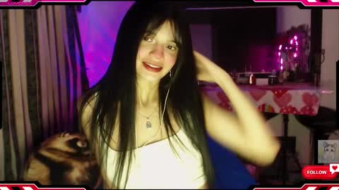 Snapshot of ysera_cb chatting on 12, 11, 2025 Lilith online show from 12, 11, 2025