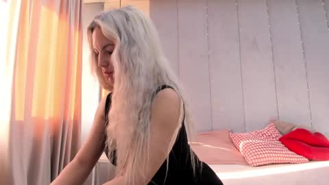 Crazy P online show from 6, 1, 2025