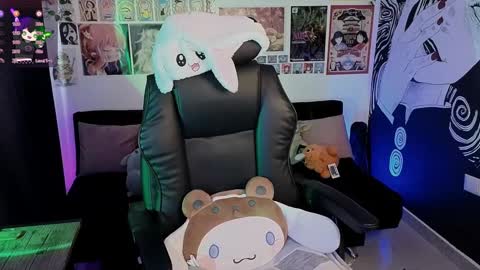    rawr   Anne Independent model      online show from 16, 9, 2025