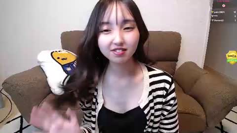 Snapshot of yui_x chatting on 14, 7, 2026 yui_x online show from 14, 7, 2026