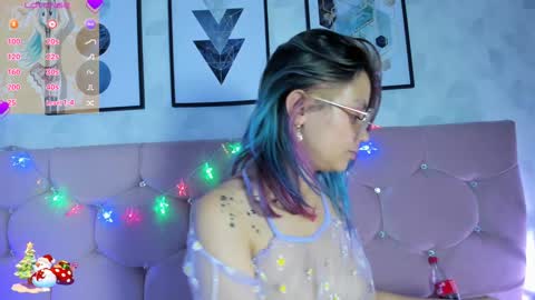Yukki Kuran online show from 5, 1, 2025