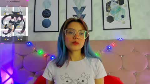 Yukki Kuran online show from 17, 1, 2025