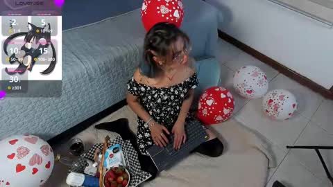 Yukki Kuran online show from 14, 2, 2025
