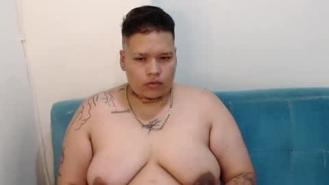 Snapshot of yulandval chatting on 20, 10, 2025 yul and val couple online show from 20, 10, 2025