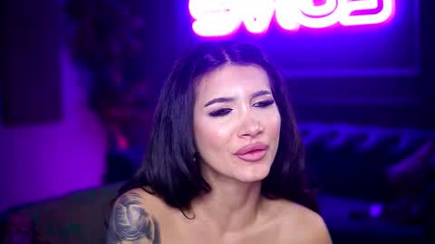 Snapshot of yuliadesirevska chatting on 7, 11, 2025 Yulia online show from 7, 11, 2025