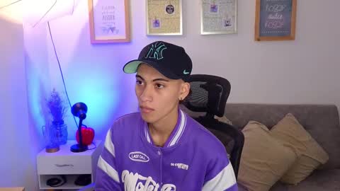 yulian_vasquez online show from 10, 11, 2025
