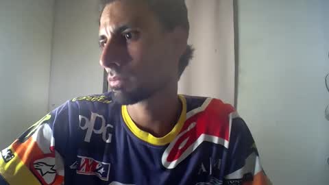 Snapshot of yulihotsweet chatting on 16, 10, 2025 yulihotsweet online show from 16, 10, 2025