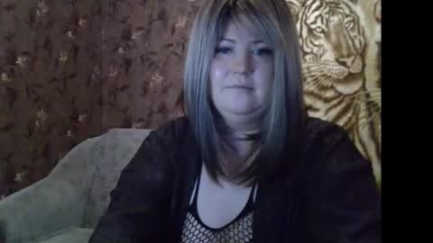 yuliiared online show from 15, 12, 2025