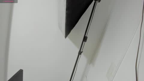 Y U L I T Z A online show from 18, 12, 2025