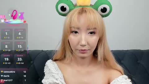 yume_ko online show from 15, 9, 2025