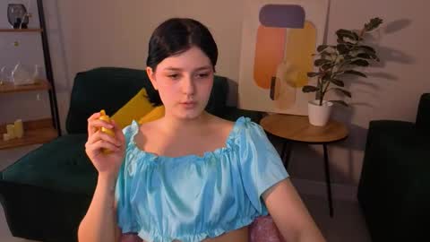 Yumi online show from 7, 3, 2026