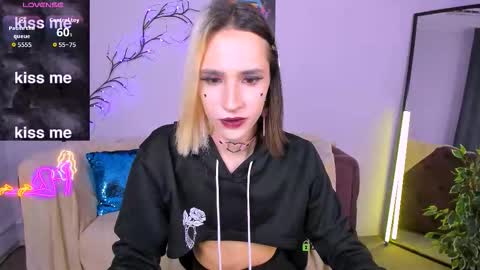 Yumeliko online show from 10, 9, 2025