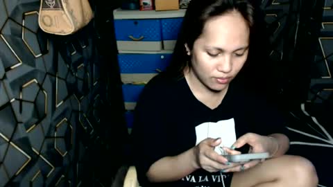 yumi online show from 18, 6, 2026