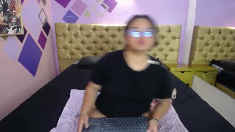 Snapshot of yumiviolet chatting on 28, 2, 2026 YumiViolet online show from 28, 2, 2026