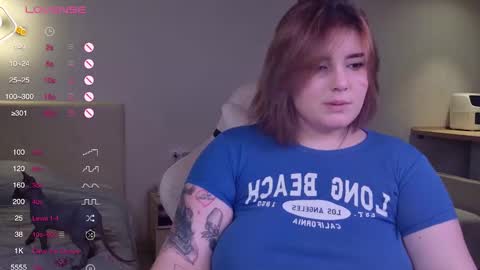 YumemiyaYumi online show from 15, 11, 2025