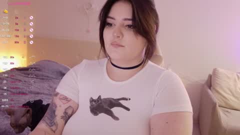 Snapshot of yumiyammy chatting on 9, 4, 2026 YumemiyaYumi online show from 9, 4, 2026