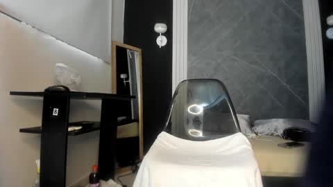 Snapshot of yummyduo chatting on 4, 1, 2025 Yummyduo online show from 4, 1, 2025
