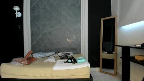 Snapshot of yummyduo chatting on 1, 2, 2025 Yummyduo online show from 1, 2, 2025