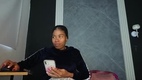 Snapshot of yummyduo chatting on 1, 10, 2025 Yummyduo online show from 1, 10, 2025