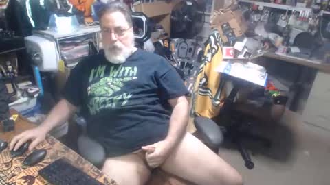 yummyflguy online show from 22, 4, 2026