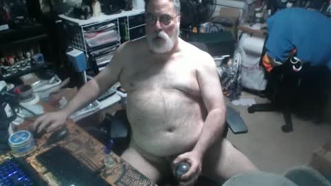 yummyflguy online show from 10, 6, 2026