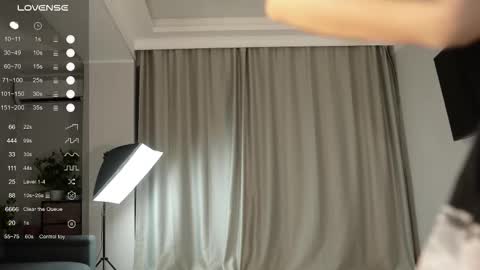 yuna_leen online show from 28, 9, 2025