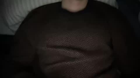 Snapshot of yungbull06 chatting on 12, 10, 2025 Yung Bull online show from 12, 10, 2025