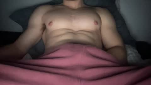 Snapshot of yungbull06 chatting on 18, 12, 2025 Yung Bull online show from 18, 12, 2025