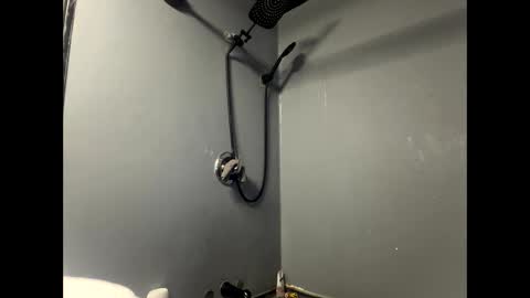 YungJefe online show from 19, 4, 2026