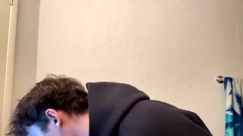 Snapshot of yungstudbev chatting on 3, 12, 2024 yungstudbev online show from 3, 12, 2024