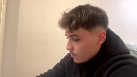 Snapshot of yungstudbev chatting on 14, 12, 2024 yungstudbev online show from 14, 12, 2024