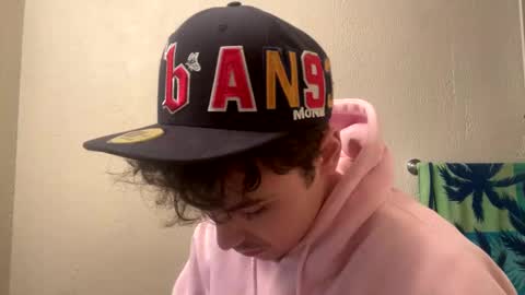 Snapshot of yungstudbev chatting on 2, 2, 2025 yungstudbev online show from 2, 2, 2025