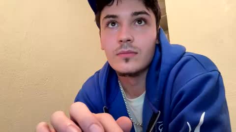 Snapshot of yungstudbev chatting on 27, 9, 2025 yungstudbev online show from 27, 9, 2025