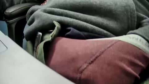 yuppers1234 online show from 18, 12, 2025