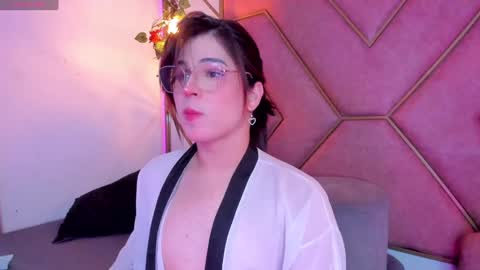 Yuri Stars online show from 18, 12, 2024
