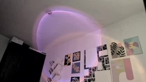 Snapshot of yury_sun chatting on 12, 5, 2026 paola online show from 12, 5, 2026