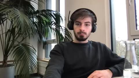 Snapshot of yvesbunnny chatting on 5, 12, 2025 yvesbunnny online show from 5, 12, 2025