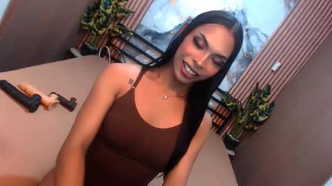 Snapshot of yvonnellvs chatting on 26, 2, 2026 yvonnellvs online show from 26, 2, 2026