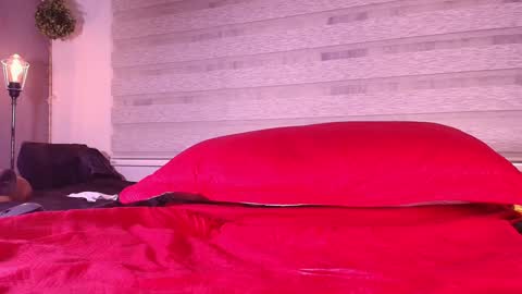 Snapshot of z_zoe_ chatting on 17, 1, 2025 Zoe  online show from 17, 1, 2025