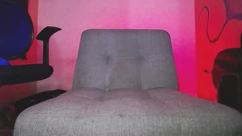 Zac Freelance model online show from 21, 10, 2025