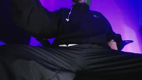 Zac Freelance model online show from 21, 12, 2025