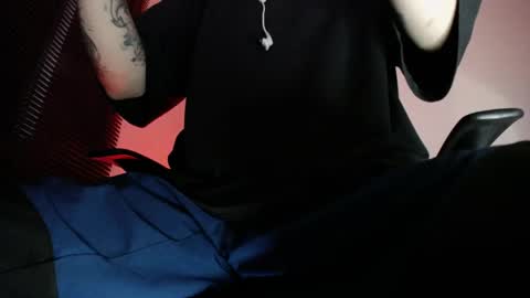 Zac Freelance model online show from 21, 4, 2026