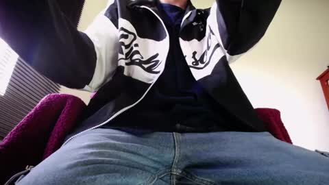 Zac Freelance model online show from 22, 4, 2026